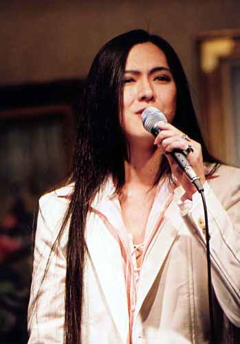 2005hanami09.jpg(22259 byte)